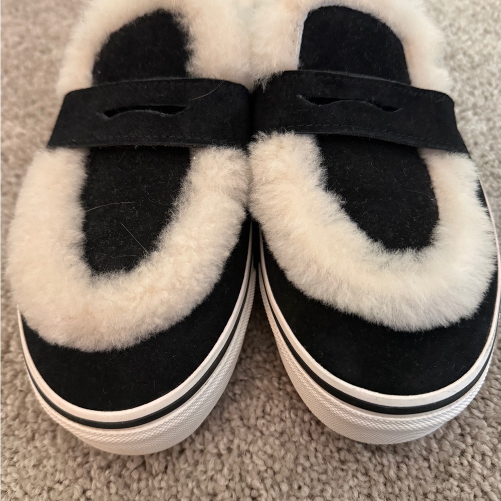 Vans Fur Slides Style 53 Cozy Mule DX Shoe Black Slip Ons with fur - never worn! - Picture 3 of 3